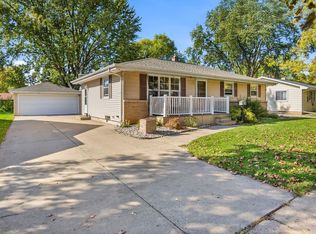 2219 N Elinor St, Appleton, WI 54914