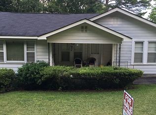 1012 Greenmor Dr SE, Bessemer, AL 35022