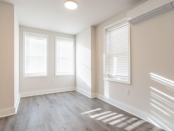 3rd image of 2806 Boudinot St #2F