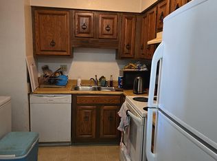 1616 5th St APT 10, Coralville, IA 52241