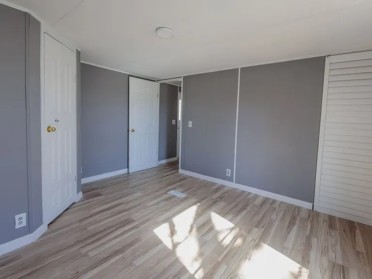 300 Randell Dr #17 — Photo 15