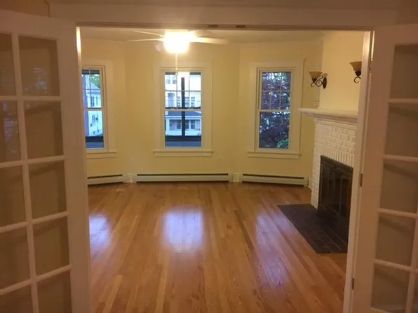 (undisclosed Address), West Hartford, CT 06119