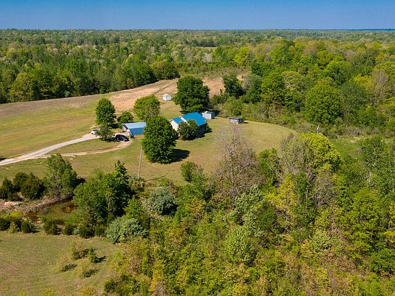 2nd image of 881 Coaling Rd