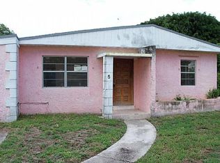 5 Miami Gardens Rd, West Park, FL 33023