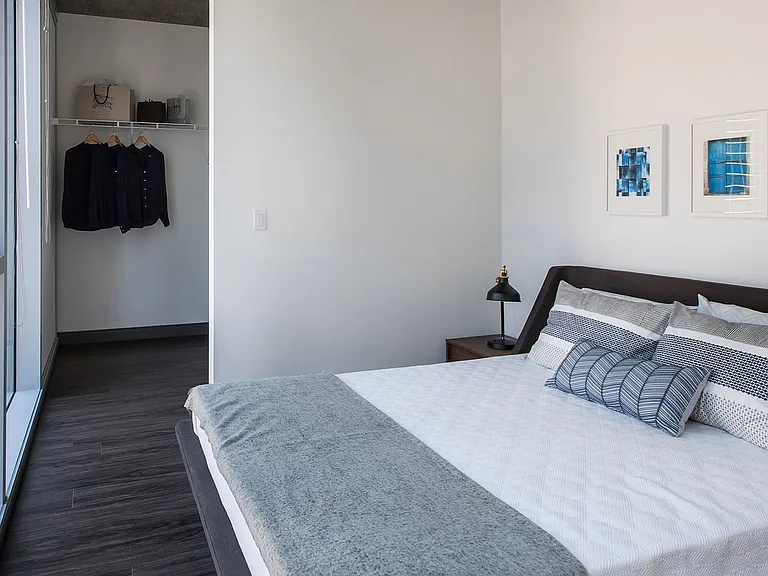 212 W Washington St #1403 — Photo 2