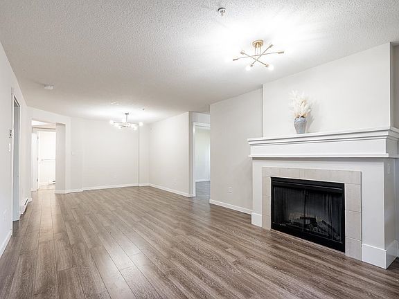 4th image of 5133 Garden City Rd #1104