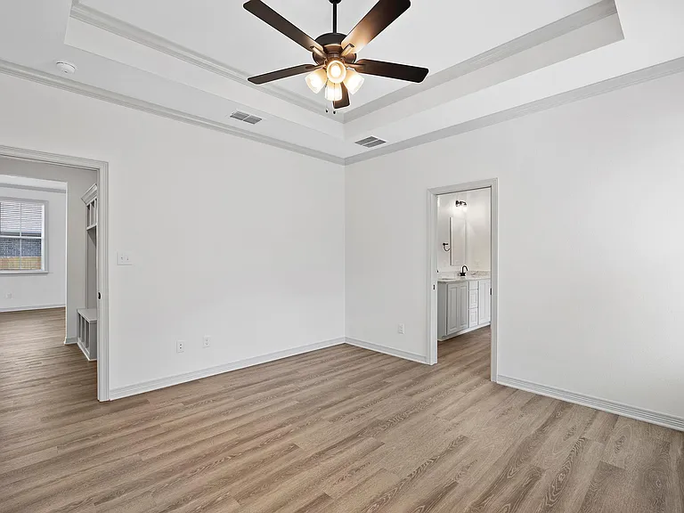 8430 Lakeway Dr — Photo 8