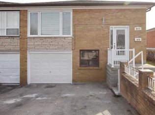 3676 Corliss Cres, Mississauga, ON L4T2Z3