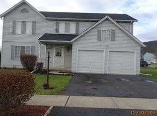 2714 Colonial Rd, Harrisburg, PA 17112