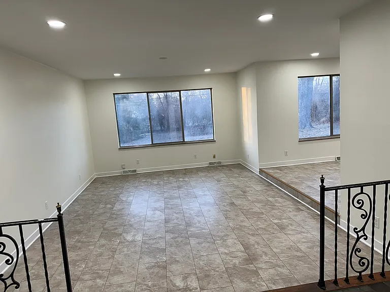 5956 Linton Ln — Photo 9