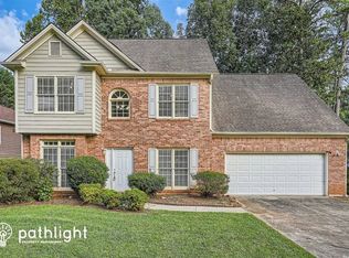 6948 Waters Edge Dr, Stone Mountain, GA 30087