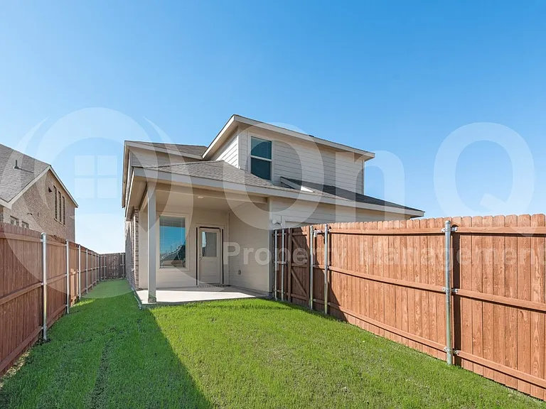 3750 Honey Daisy Dr — Photo 2