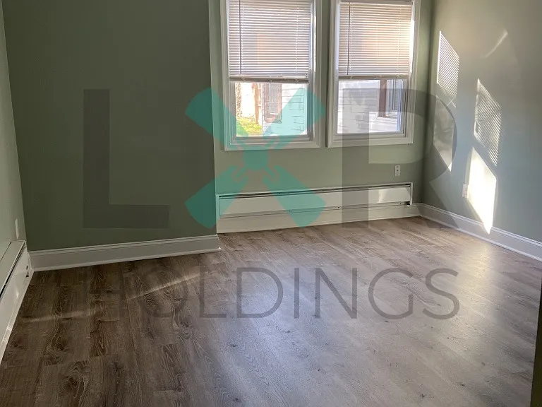 122 Main St — Photo 4