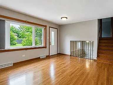 14759 Long Ave — Photo 2