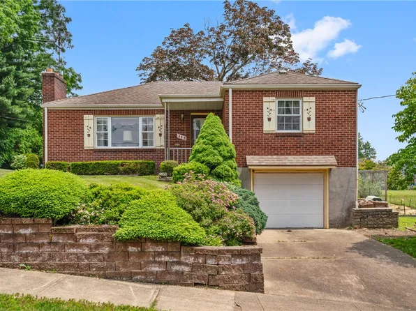 420 North St, Springdale, PA 15144