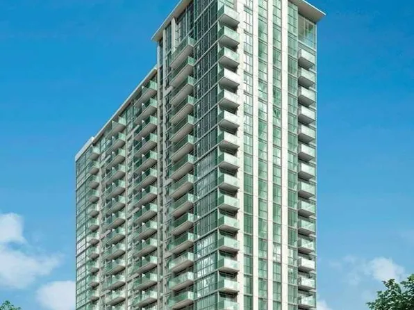 349 Rathburn Rd W, Mississauga, ON