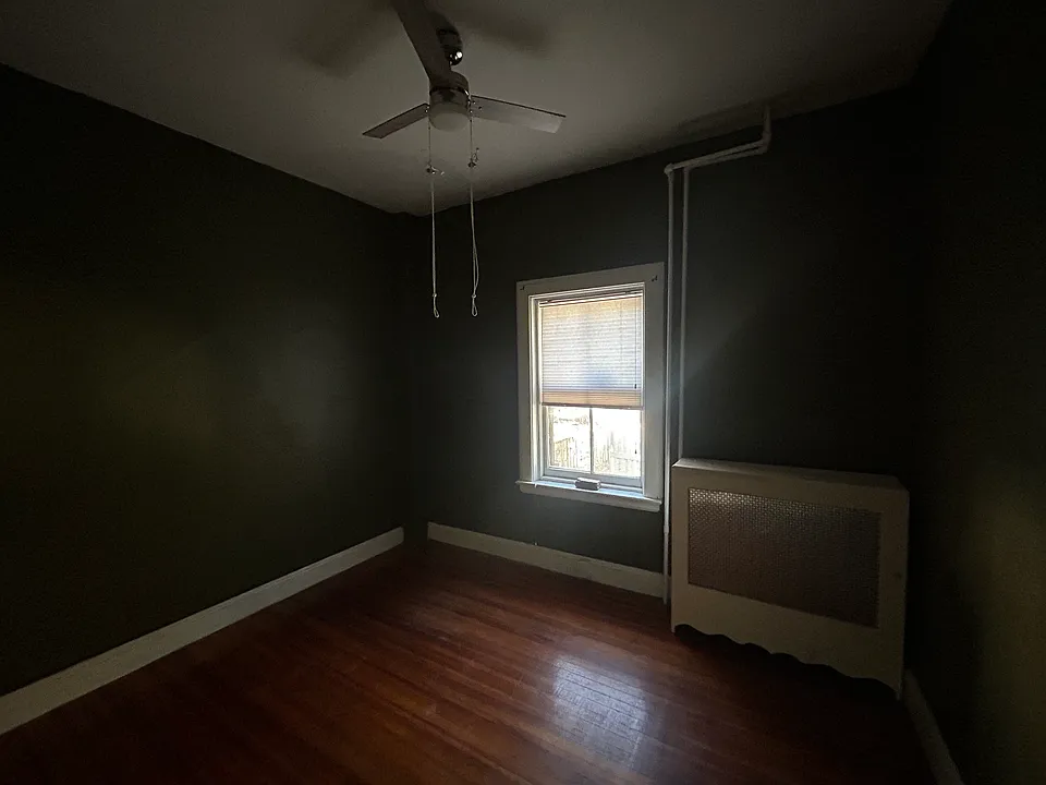 220 Elm St #1