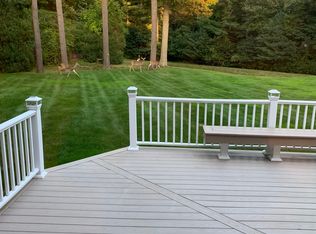 1069 N Main St, Raynham, MA 02767
