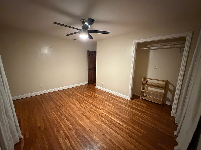 274 G St — Photo 12