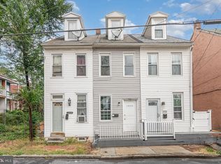 1933 1/2 Logan St, Harrisburg, PA 17102