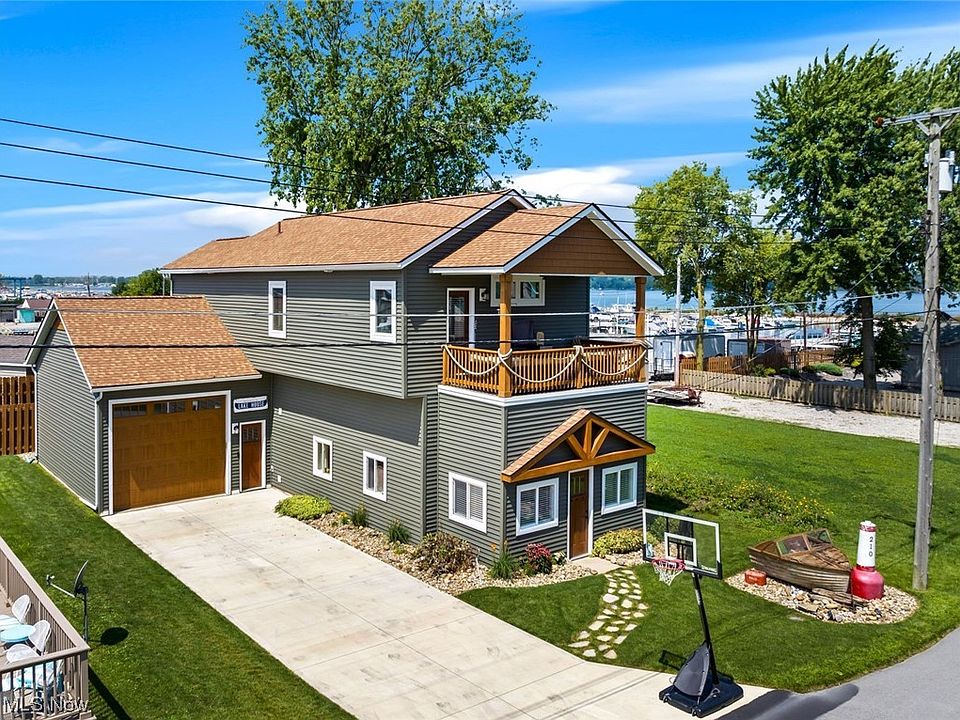 210 Elizabeth Dr, Lakeside Marblehead, OH 43440 MLS 4482352 Zillow