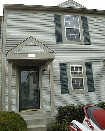 1st image of 238 Macandrews Way