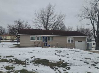 103 Hickory St, Mansfield, MO 65704