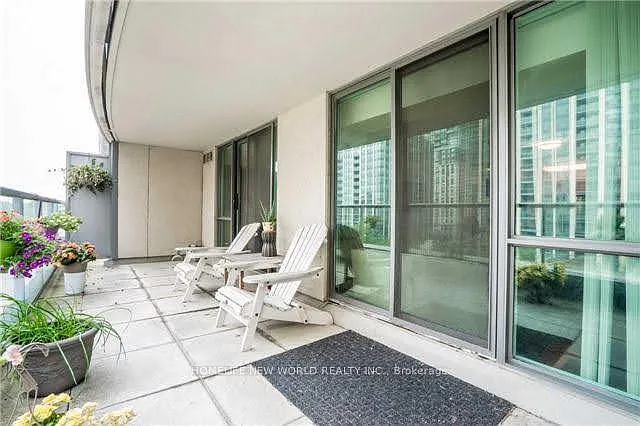 23 Hollywood Ave #603 — Photo 13