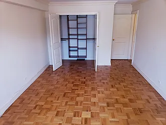 Rented by Metro Garden Realty NYC