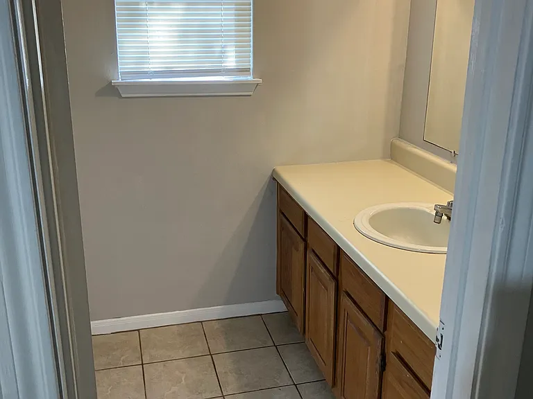 11210 Cypress Shadow Dr — Photo 5