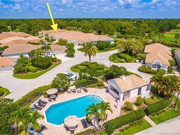 3rd image of 2247 NW Seagrass Dr