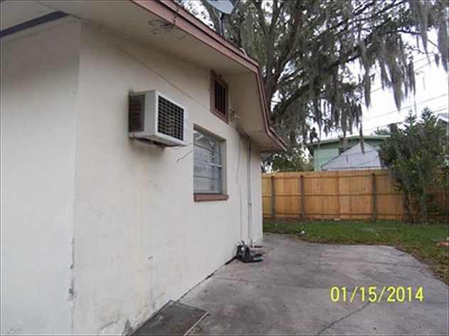 Building Photo 3
