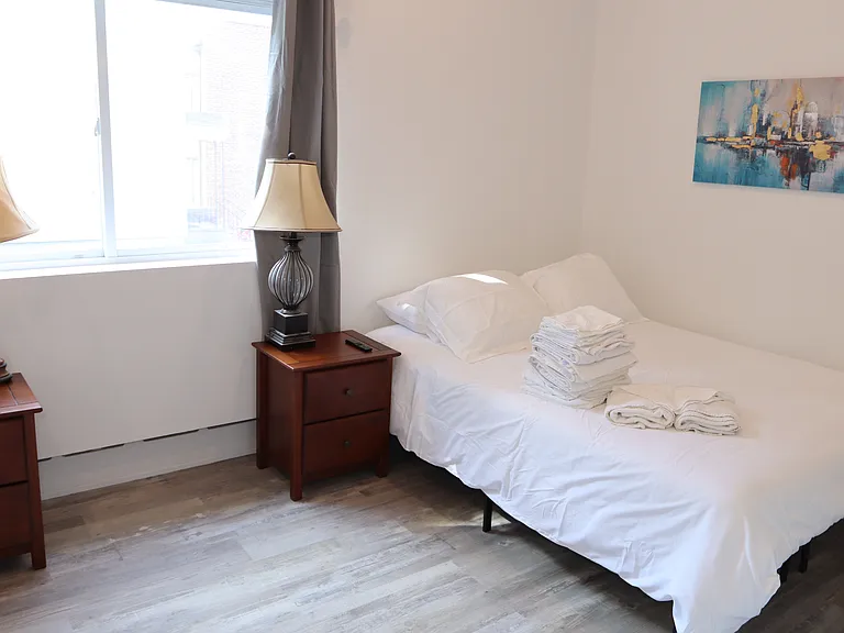 455 Pavonia Ave #2C — Photo 8