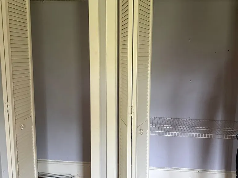 105 Glenview Dr — Photo 16