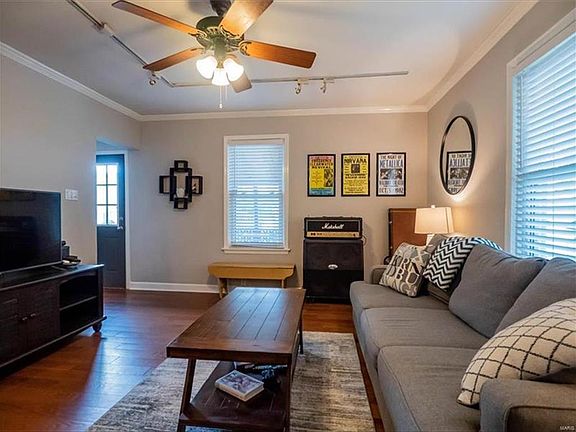 4th image of 7122 Picadilly Ave