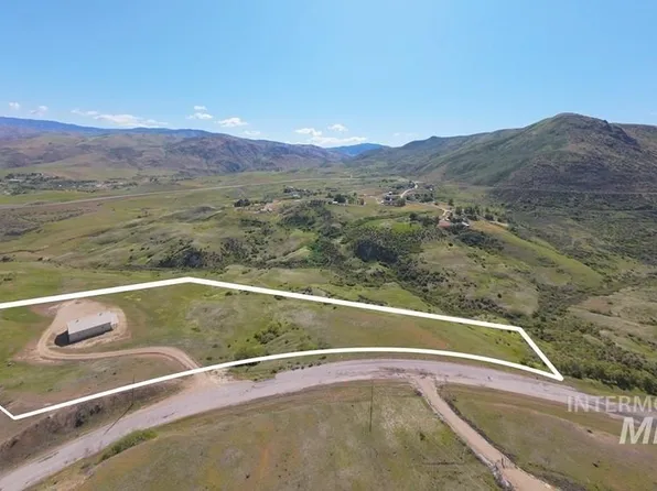 227 Old Highway 55, Horseshoe Bend, ID 83629