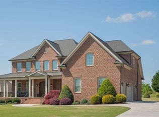 5 Meadow Trace Ct, Greer, SC 29651