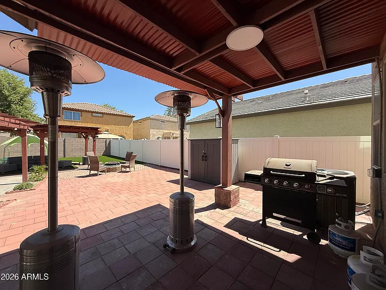 8804 W Jefferson St — Photo 25