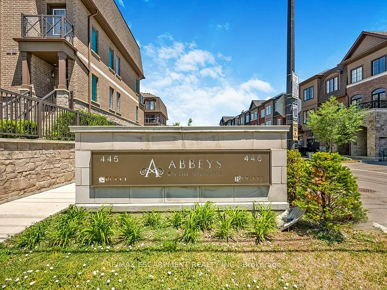 445 Ontario St N #134 — Photo 2