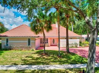 6813 Viento Way, Boca Raton, FL 33433