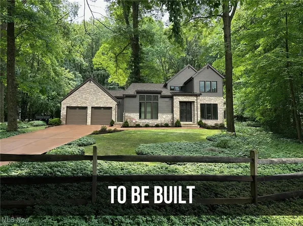 40 Old Farm Rd, Moreland Hills, OH 44022