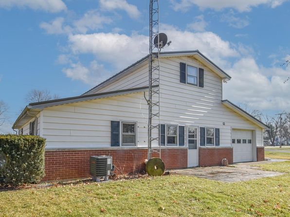 6475 N State Road 327, Orland, IN 46776
