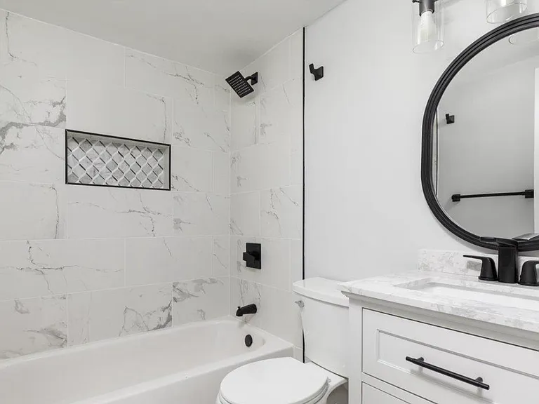 1701 Gainesville St SE #101 — Photo 11