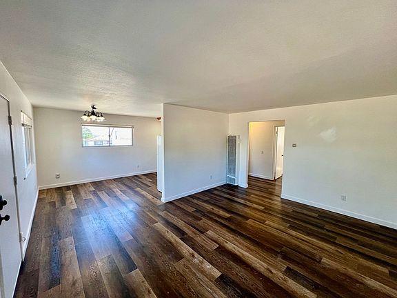 4th image of 218 Van Buren St #218V-1