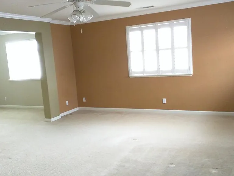 2599 S Fallbrook Dr — Photo 9
