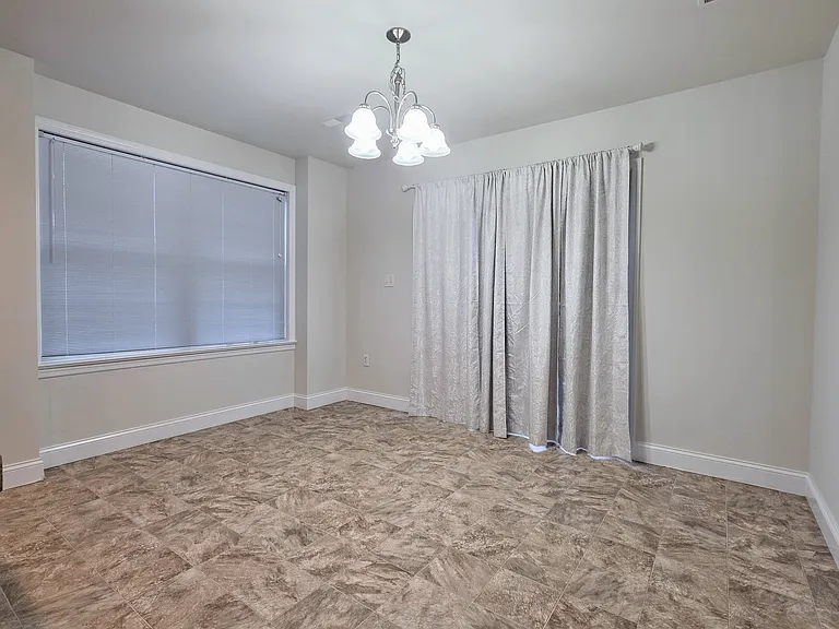 107 Cedarwood Dr — Photo 10