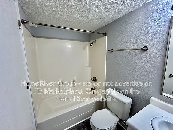 4th image of 625 S 14th St