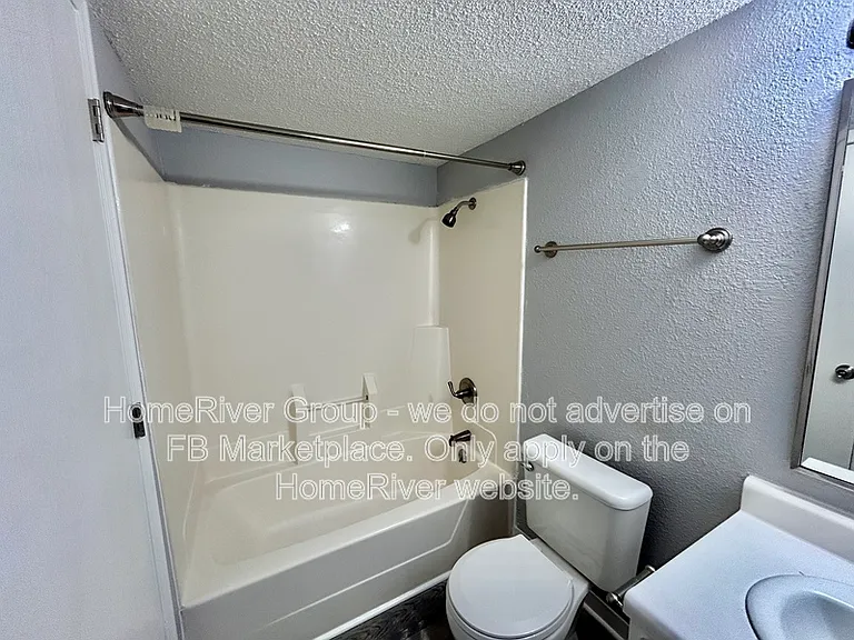 625 S 14th St — Photo 4