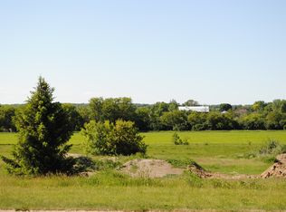 4112 Northgate Dr, Spring Grove, IL 60081