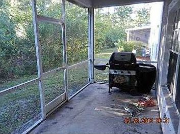 3rd image of 669 NE Bent Paddle Ln